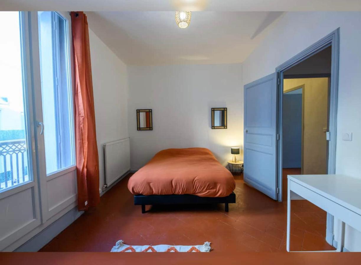 Grand De 100m2 -allee Paul Riquet - 4chambres - Wifi- Tv Connectee Apartment *
